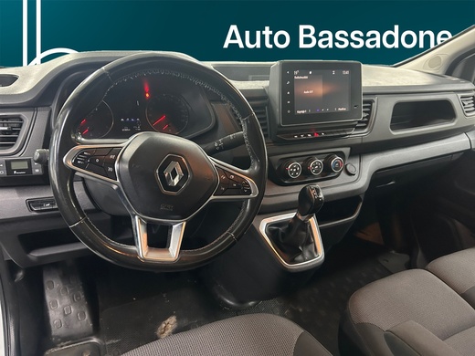 Renault Trafic vaihtoauto