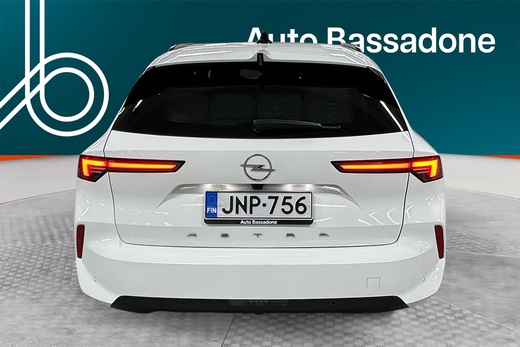 Opel Astra vaihtoauto