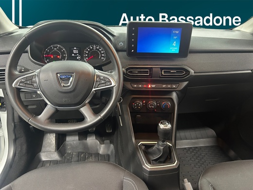 Dacia Sandero vaihtoauto
