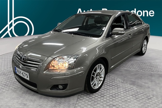 Toyota Avensis vaihtoauto