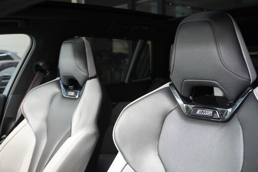BMW M5 vaihtoauto