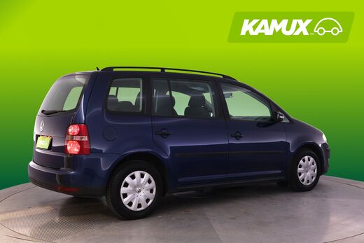 Volkswagen Touran vaihtoauto