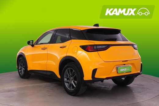 Lexus LBX vaihtoauto