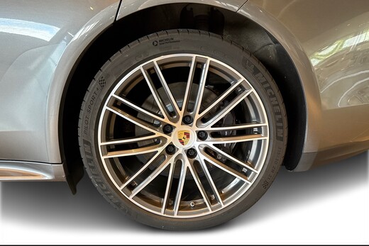 Porsche Panamera vaihtoauto