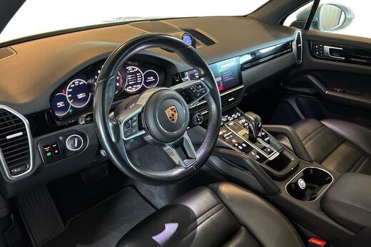 Porsche Cayenne vaihtoauto