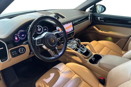 Porsche Cayenne vaihtoauto