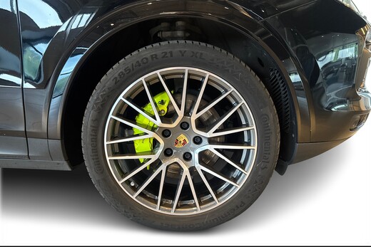 Porsche Cayenne vaihtoauto