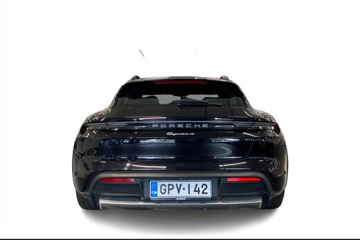 Porsche Taycan vaihtoauto