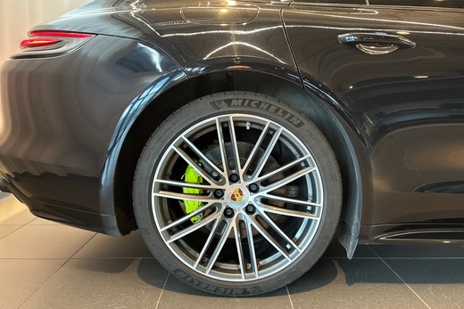 Porsche Panamera vaihtoauto