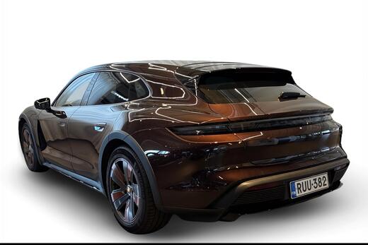 Porsche Taycan vaihtoauto