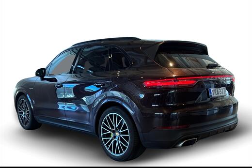 Porsche Cayenne vaihtoauto