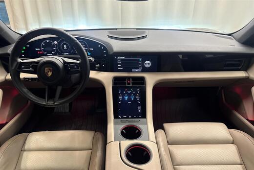 Porsche Taycan vaihtoauto
