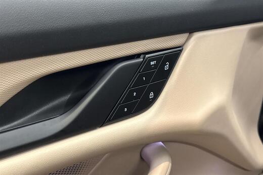 Porsche Taycan vaihtoauto