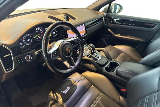 Porsche Cayenne vaihtoauto