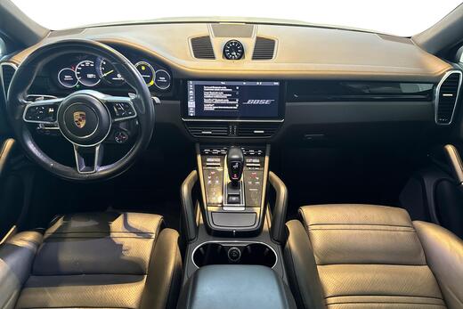 Porsche Cayenne vaihtoauto