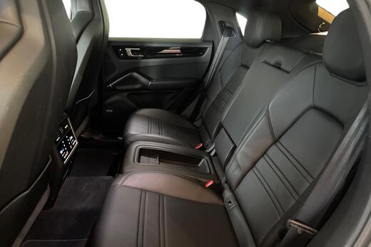 Porsche Cayenne vaihtoauto