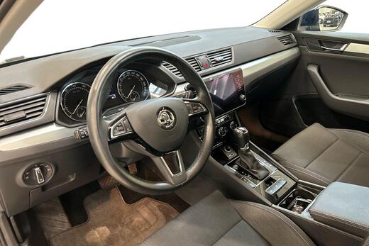 Skoda Superb vaihtoauto