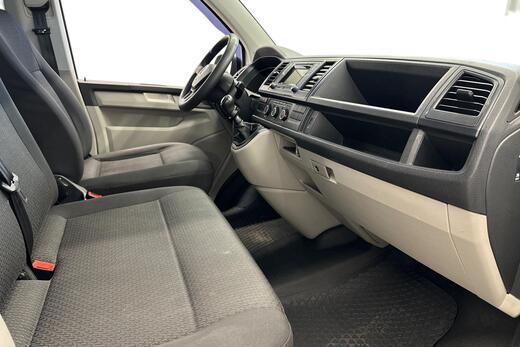 Volkswagen Caravelle vaihtoauto