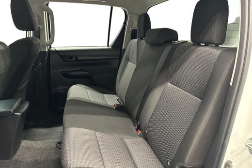 Toyota Hilux vaihtoauto