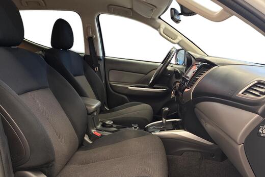 Mitsubishi L200 vaihtoauto