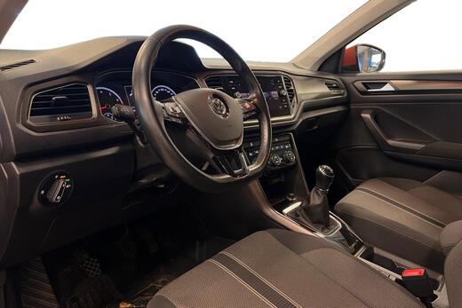 Volkswagen T-Roc vaihtoauto