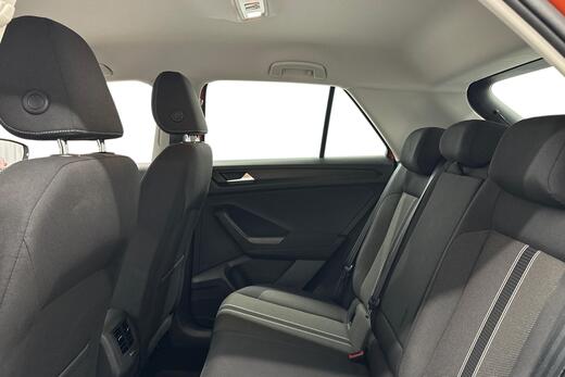 Volkswagen T-Roc vaihtoauto