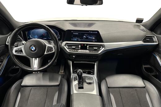 BMW 330 vaihtoauto