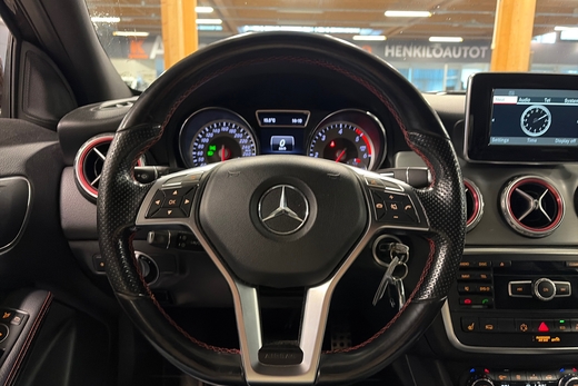 Mercedes-Benz GLA vaihtoauto