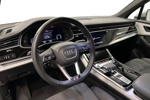 Audi Q7 vaihtoauto