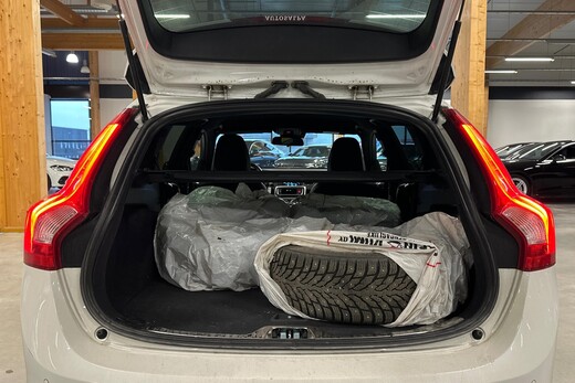 Volvo V60 vaihtoauto