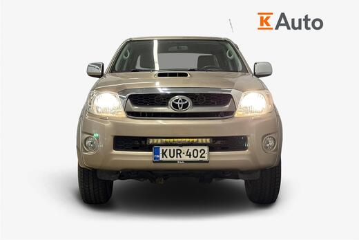 Toyota Hilux vaihtoauto