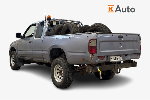 Toyota Hilux vaihtoauto