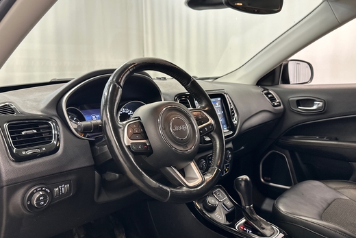Jeep Compass vaihtoauto