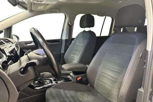Volkswagen Touran vaihtoauto