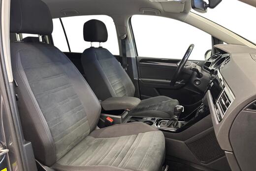 Volkswagen Touran vaihtoauto
