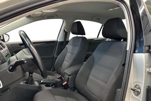 Volkswagen Jetta vaihtoauto