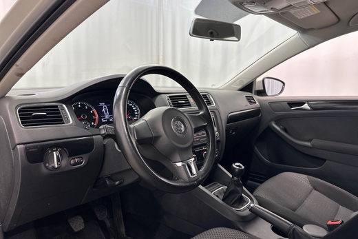 Volkswagen Jetta vaihtoauto
