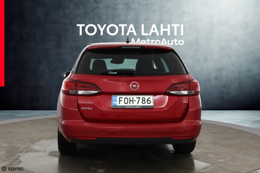 Opel Astra vaihtoauto