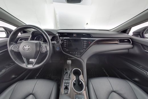 Toyota Camry vaihtoauto