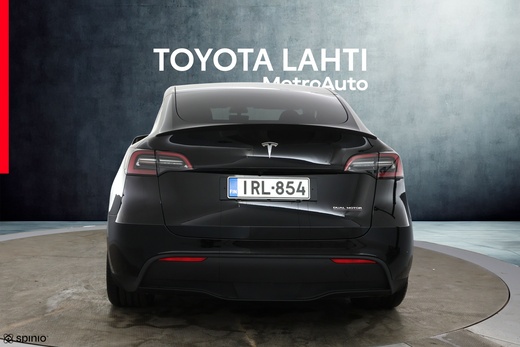 Tesla Model Y vaihtoauto