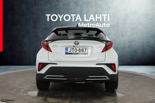 Toyota C-HR vaihtoauto