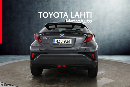 Toyota C-HR vaihtoauto