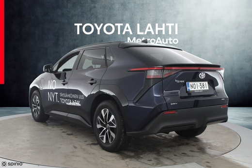 Toyota bZ4X vaihtoauto