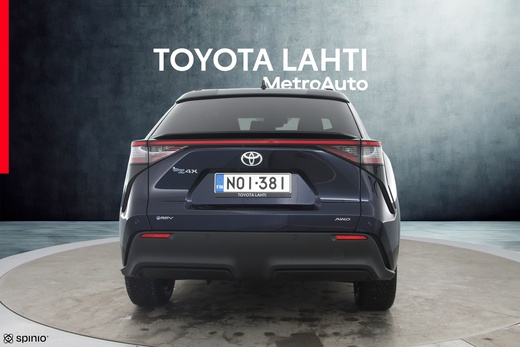 Toyota bZ4X vaihtoauto