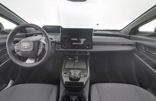 Toyota bZ4X vaihtoauto
