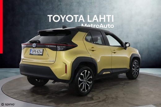 Toyota Yaris Cross vaihtoauto
