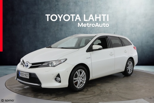 Toyota Auris vaihtoauto