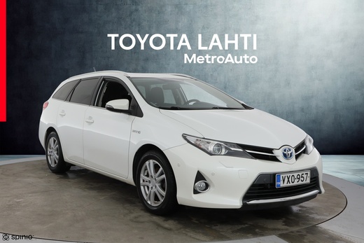 Toyota Auris vaihtoauto