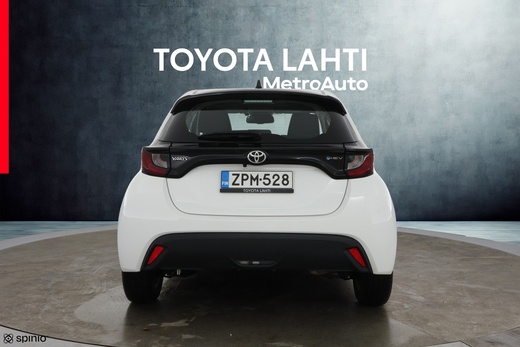 Toyota Yaris vaihtoauto