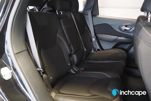 Jeep Cherokee vaihtoauto